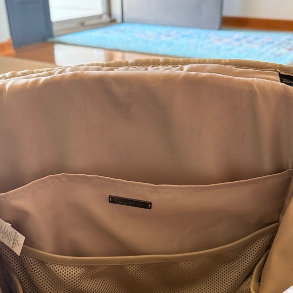 Lululemon New Parent Backpack - Picture 4 of 8